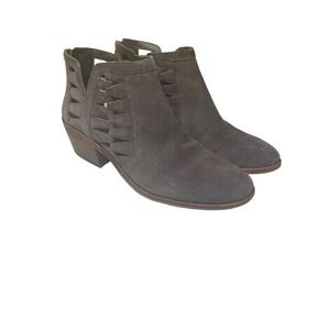 Vince Camuto Peera Cutout Ankle Bootie Boots Suede Leather Graystone Size 8.5M